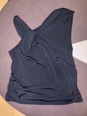 Abercrombie & Fitch Black Twist-Front Sleeveless Tank